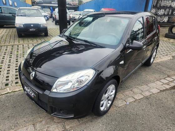 RENAULT SANDERO 1.0 AUTHENTIQUE 16V FLEX 4P MANUAL RENAULT SANDERO 1.0 AUTHENTIQUE 16V FLEX 4P MANUAL